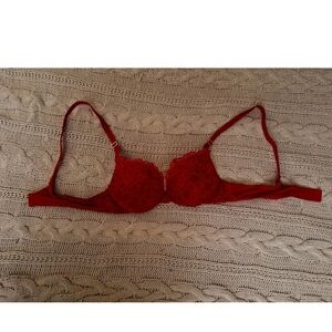 Woman's Joyspun Lace Bra Size 34A